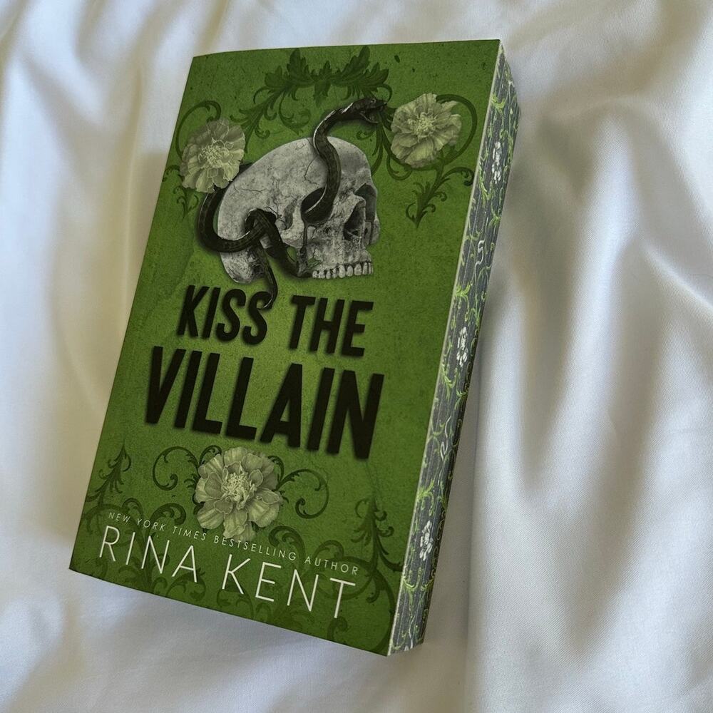 Kiss the Villain Rina Kent OOP Walmart Exclusive Paperback Dark MM Romance